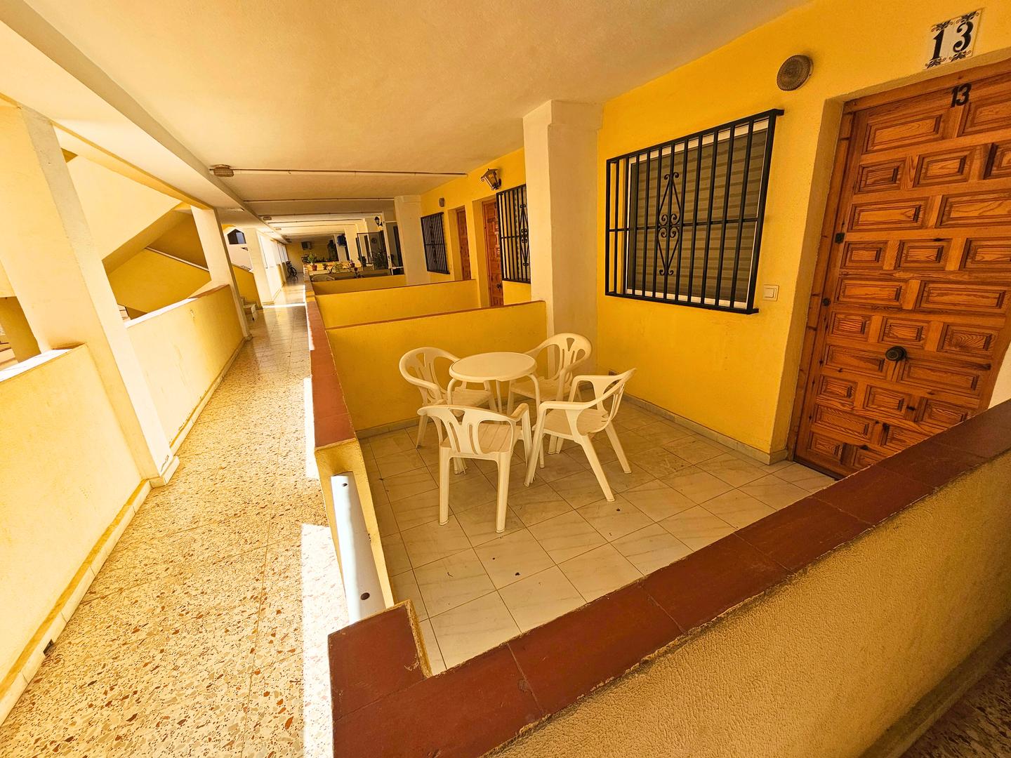 Apartamento en Guardamar para alquilar todo el año. 600 €. Apartamento en Guardamar para alquilar todo el año. 600 €.