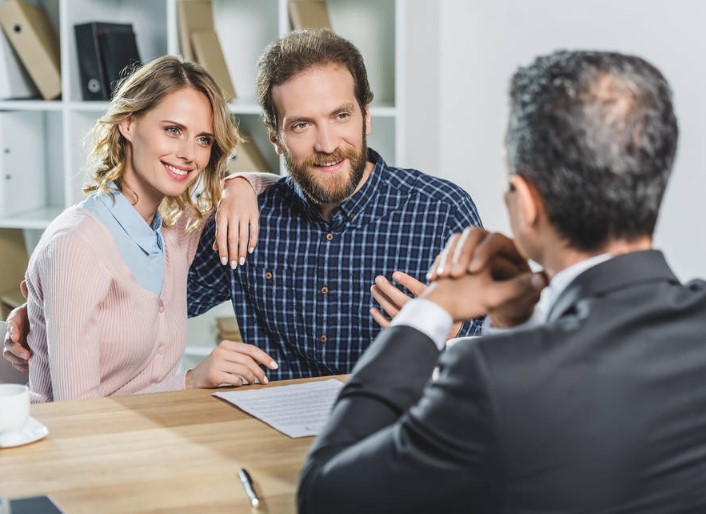 Vender vivienda. De particular o con agente inmobiliario?