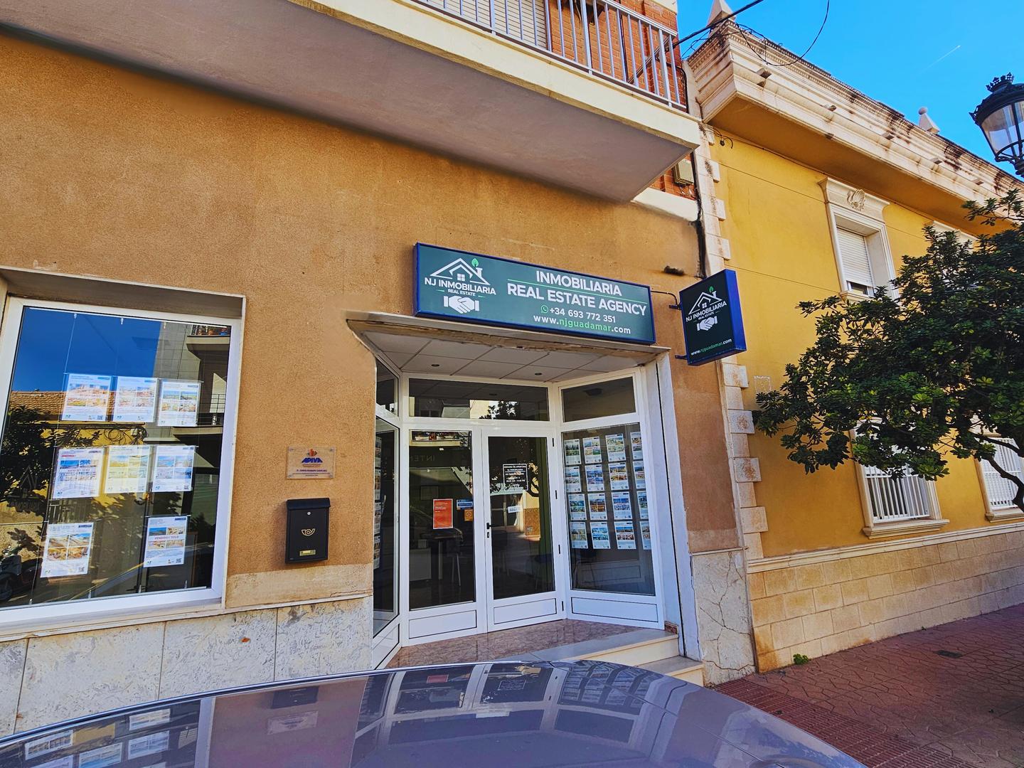 Nuestra tienda de Nj inmobiliaria Guardamar