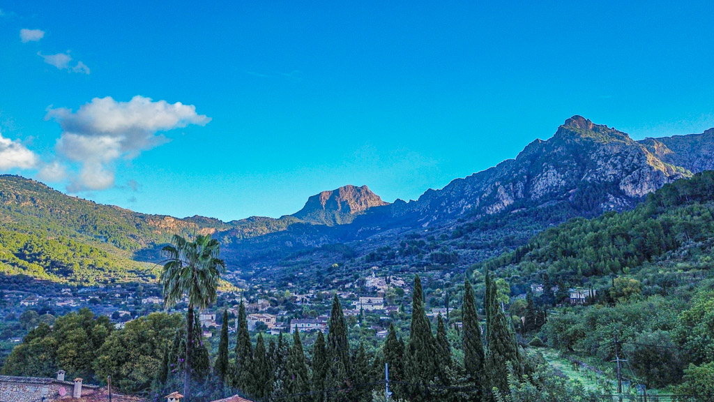 How to buy a house in Sóller: Your step-by-step guide