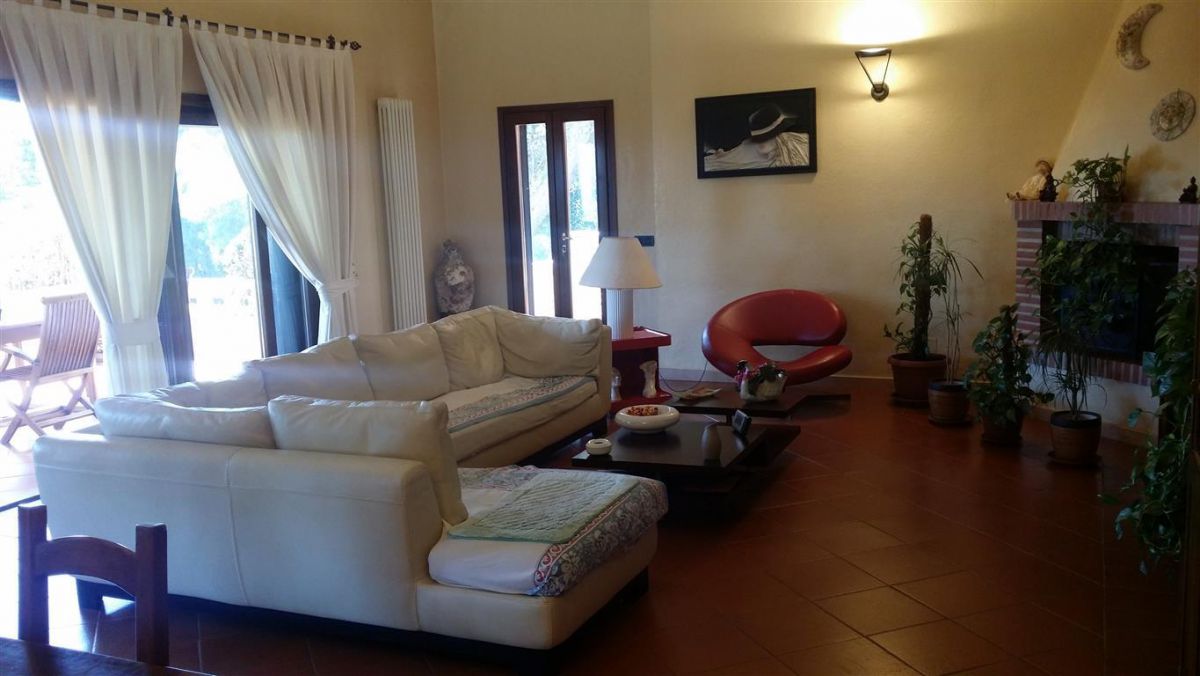 Ref: LUQ-R2677877. Casa / Chalet en Torremuelle
