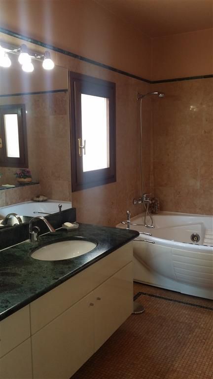 Ref: LUQ-R2677877. Casa / Chalet en Torremuelle