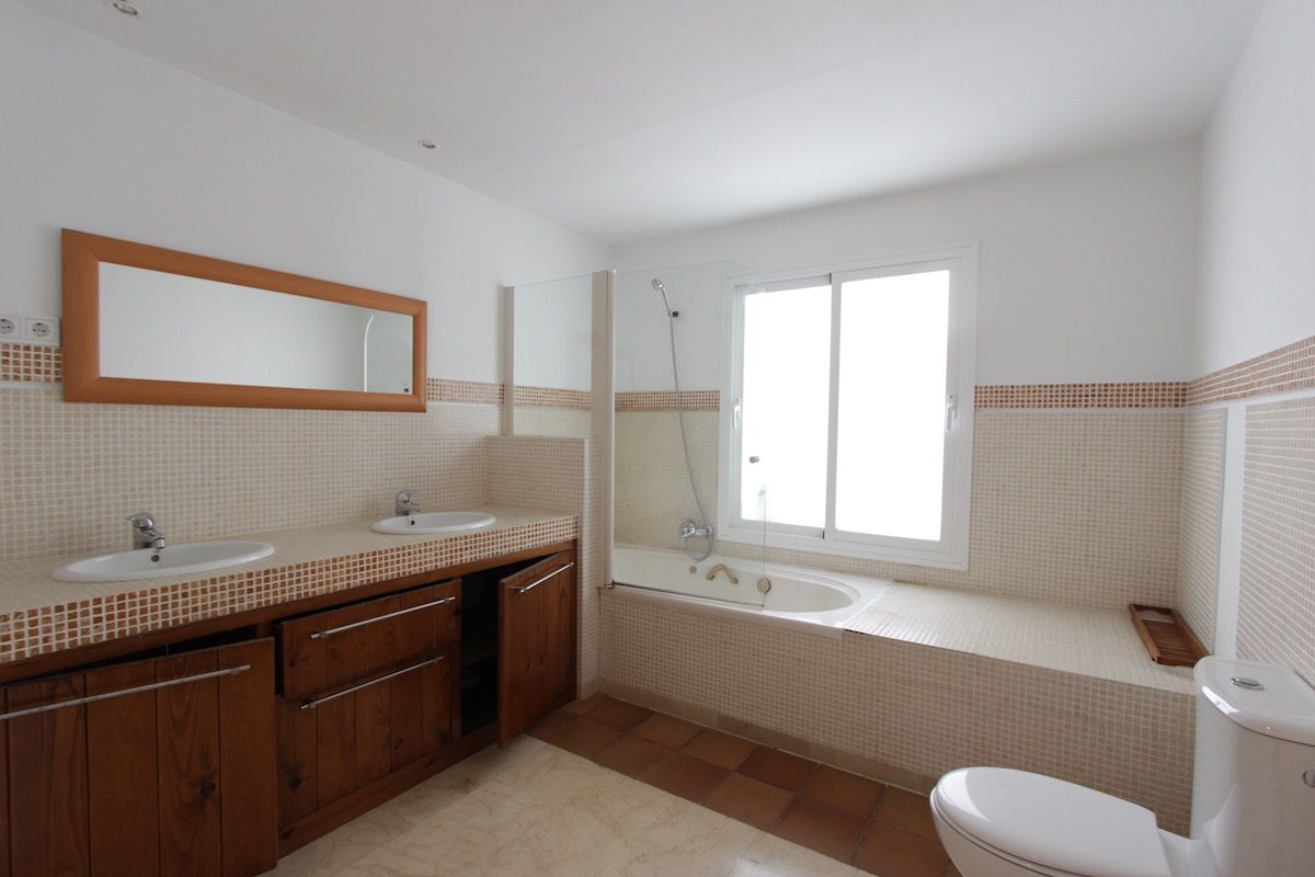 Ref: LUQ-R3030272. Casa / Chalet en Torremuelle