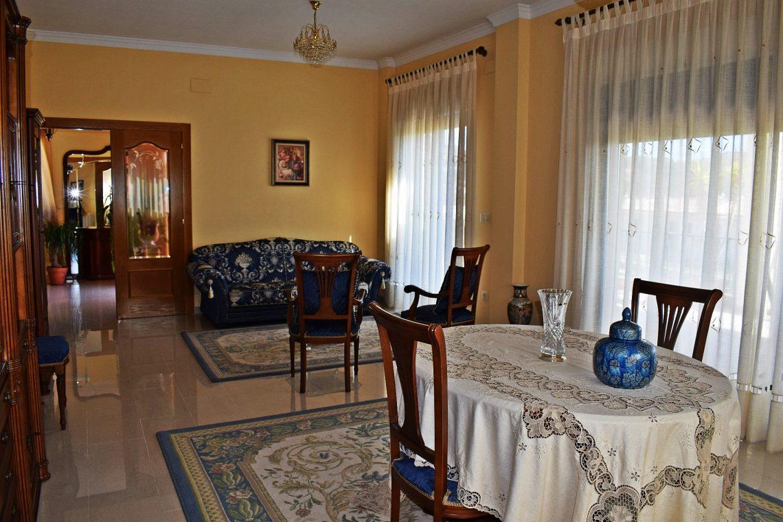 Villa for sale