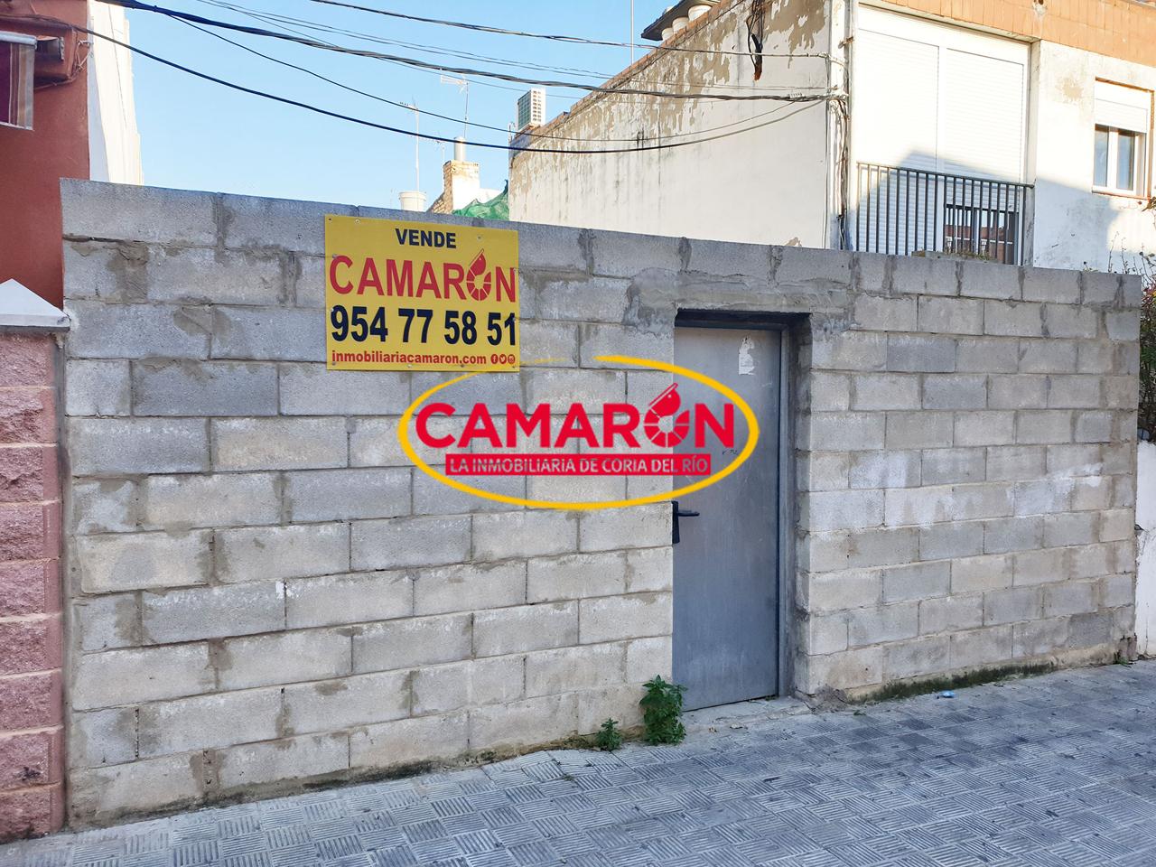 Terreno en venta en Coria del Río de 90 m2 REF:02062