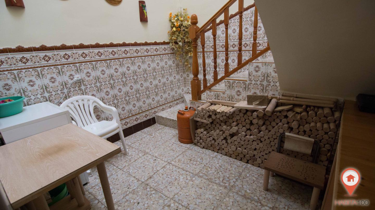 Venta de casa en San Lorenzo de la Parrilla