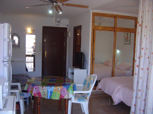 Ref: MKA41. Piso en Benalmádena