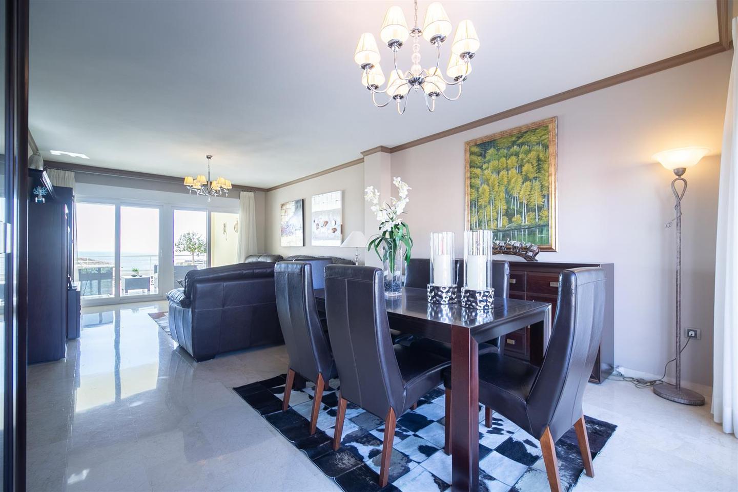 Ref: JY2. Piso en Benalmádena