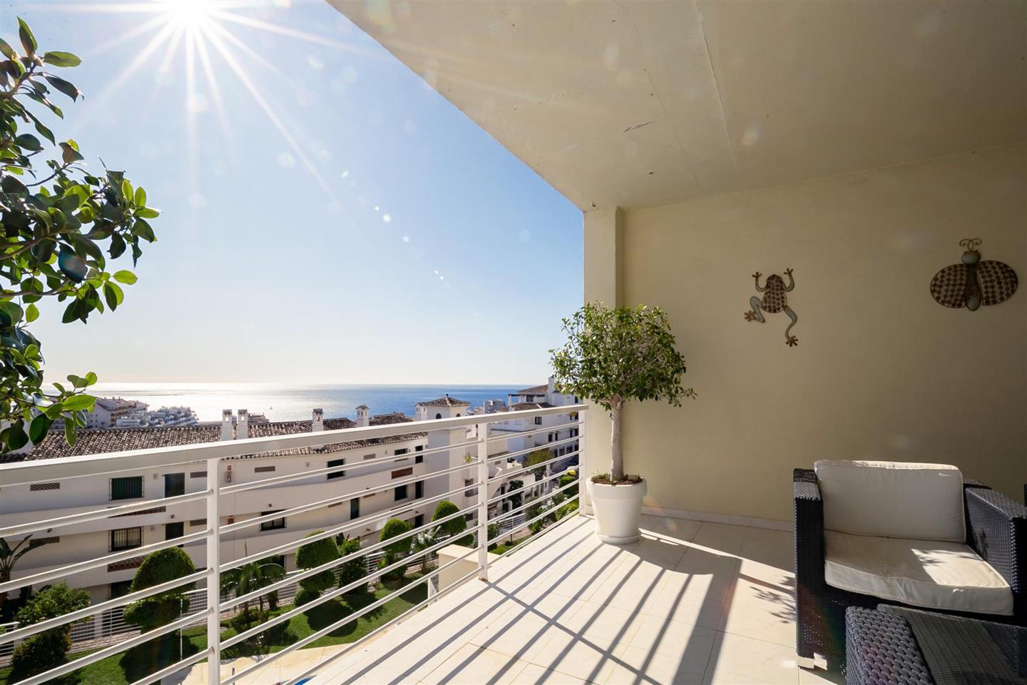 Ref: JY2. Piso en Benalmádena
