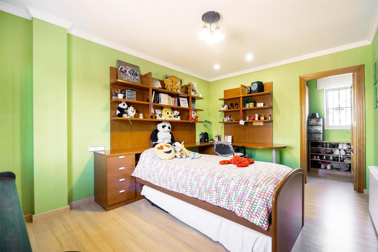 Ref: JY3. Casa / Chalet en Benalmádena