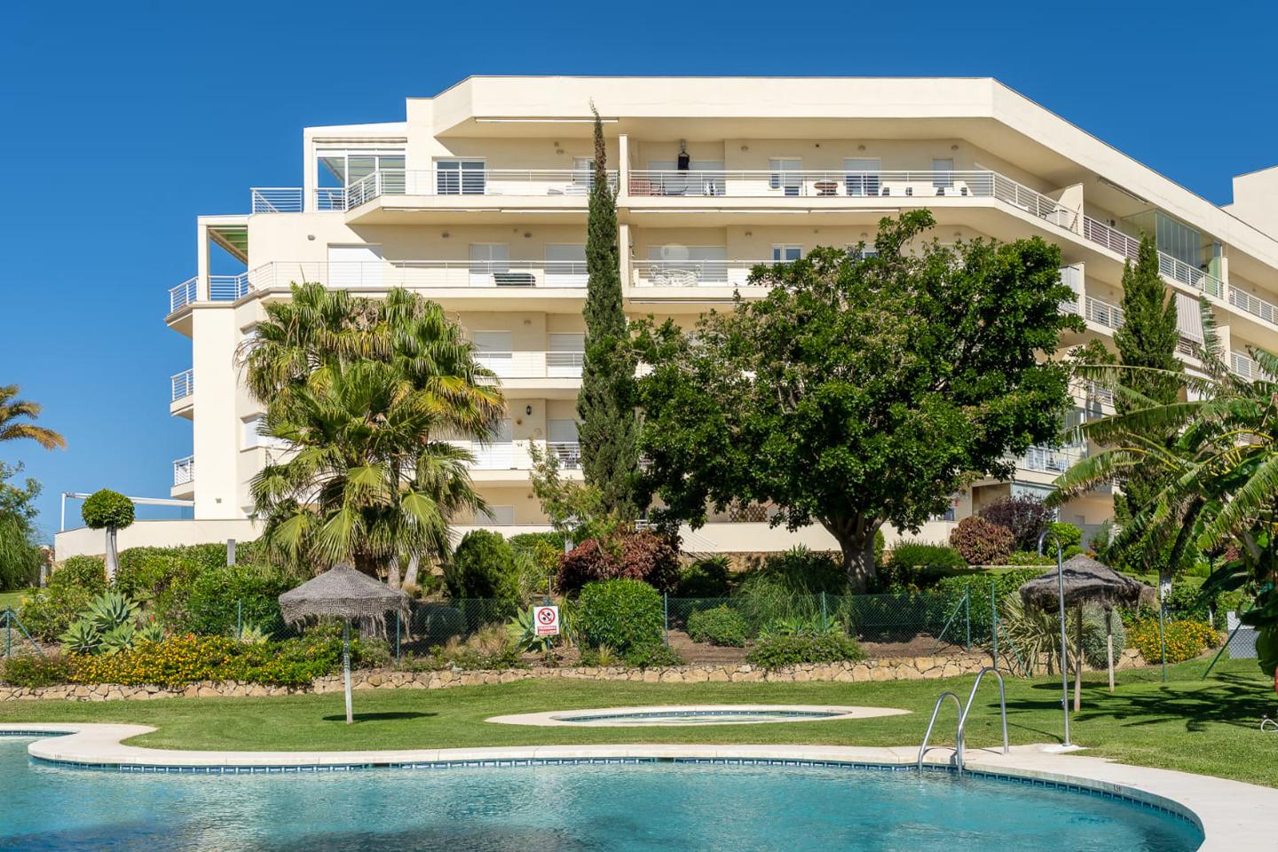 Ref: MKA50. Piso en Benalmádena