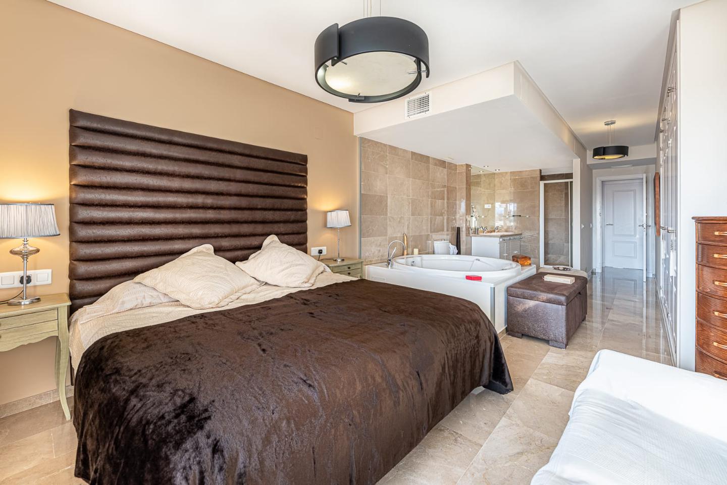 Ref: MKA50. Piso en Benalmádena