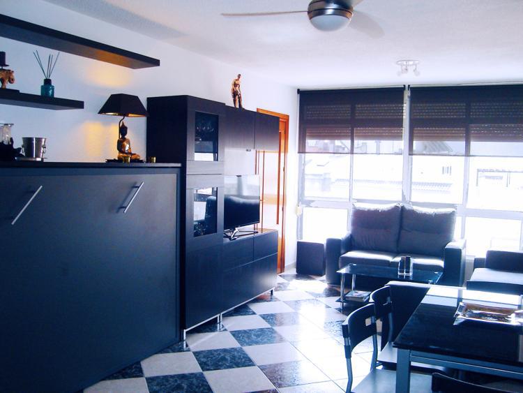 Ref: MKA55. Piso en Torremolinos