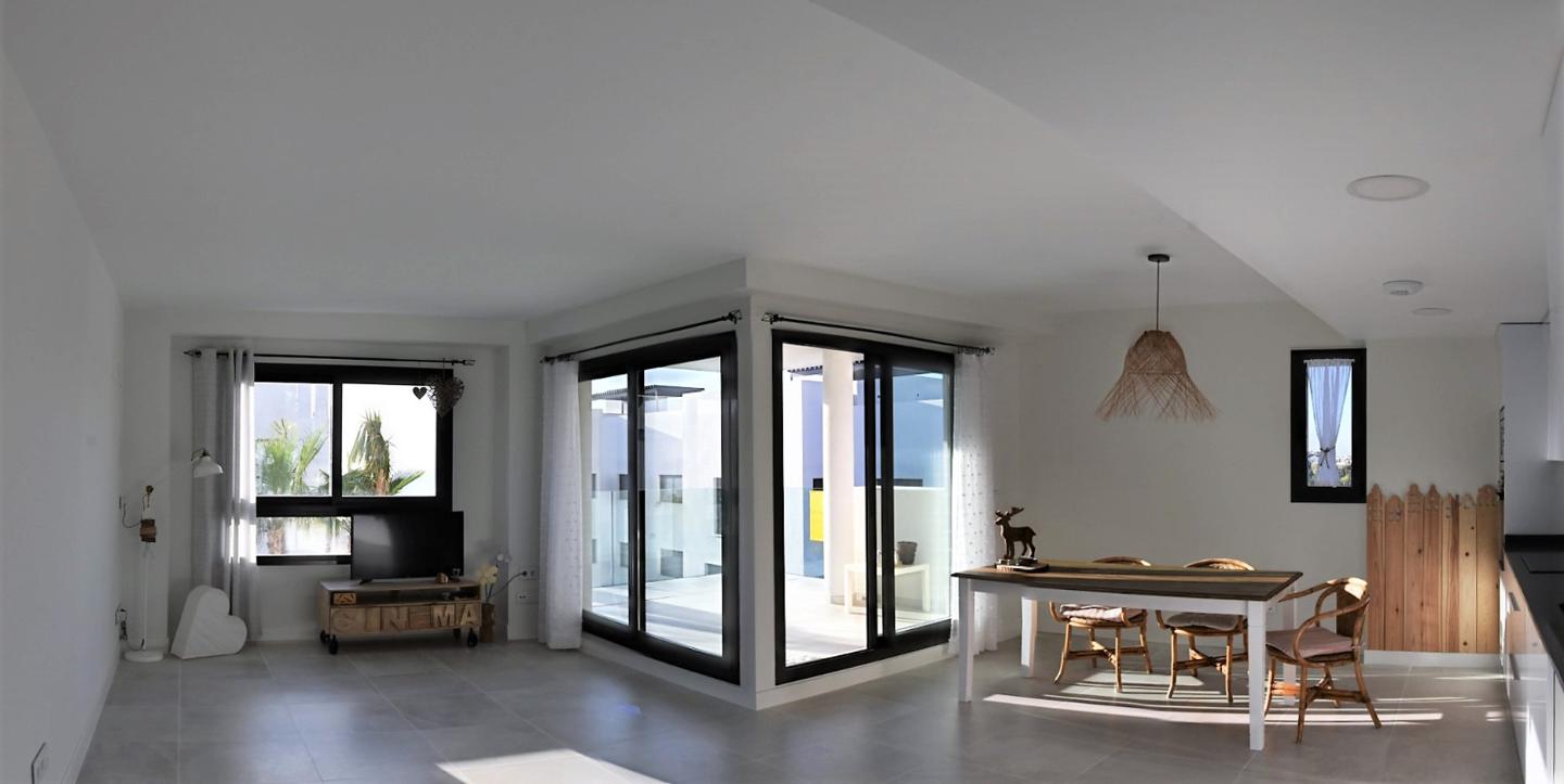 Ref: MKA57. Piso en Benalmádena