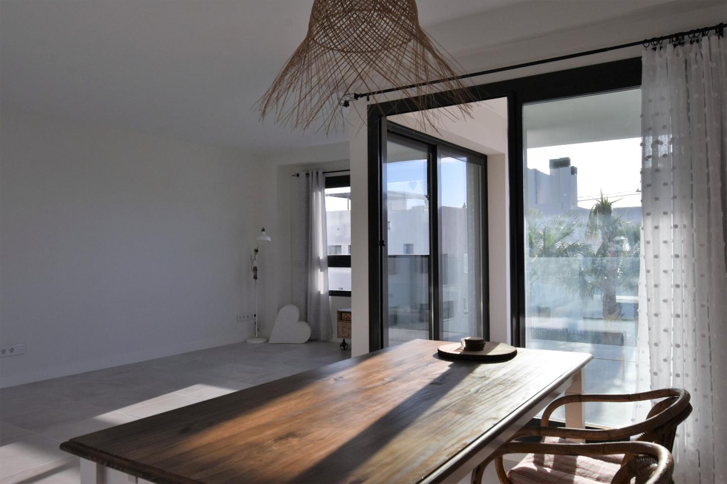Ref: MKA57. Piso en Benalmádena