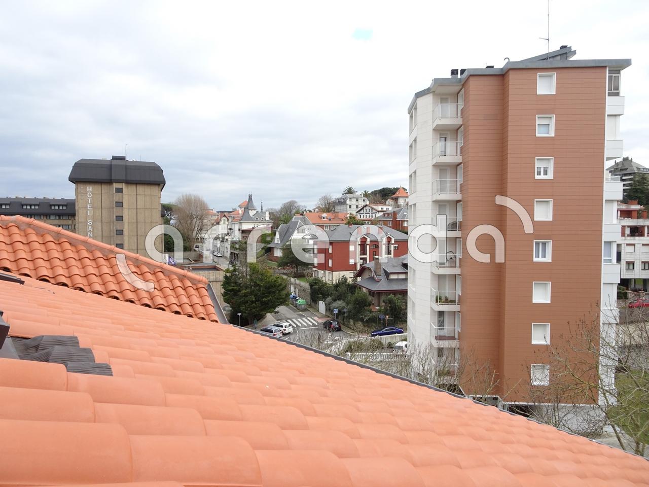 atico en santander · calle-joaquin-costa-39005 900€