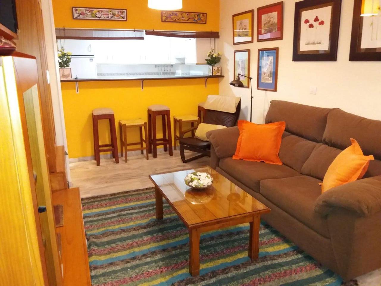 Ref: MKAMAR15. Piso en Benalmádena