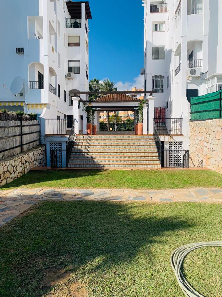 Ref: MKAMAR17. Piso en Benalmádena