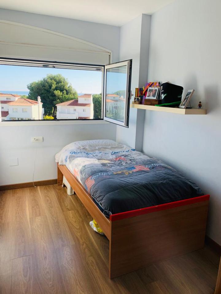 Ref: MKAMAR17. Piso en Benalmádena