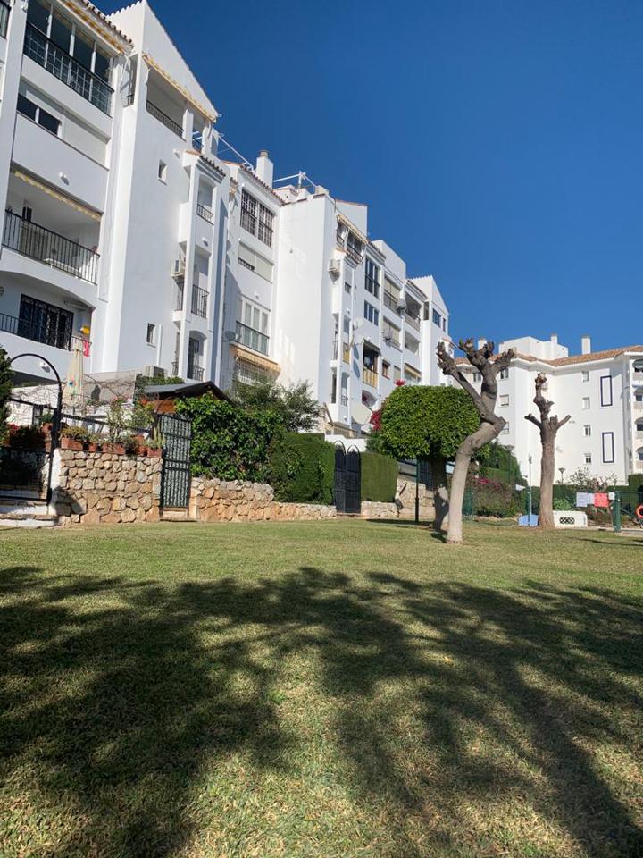 Ref: MKAMAR17. Piso en Benalmádena