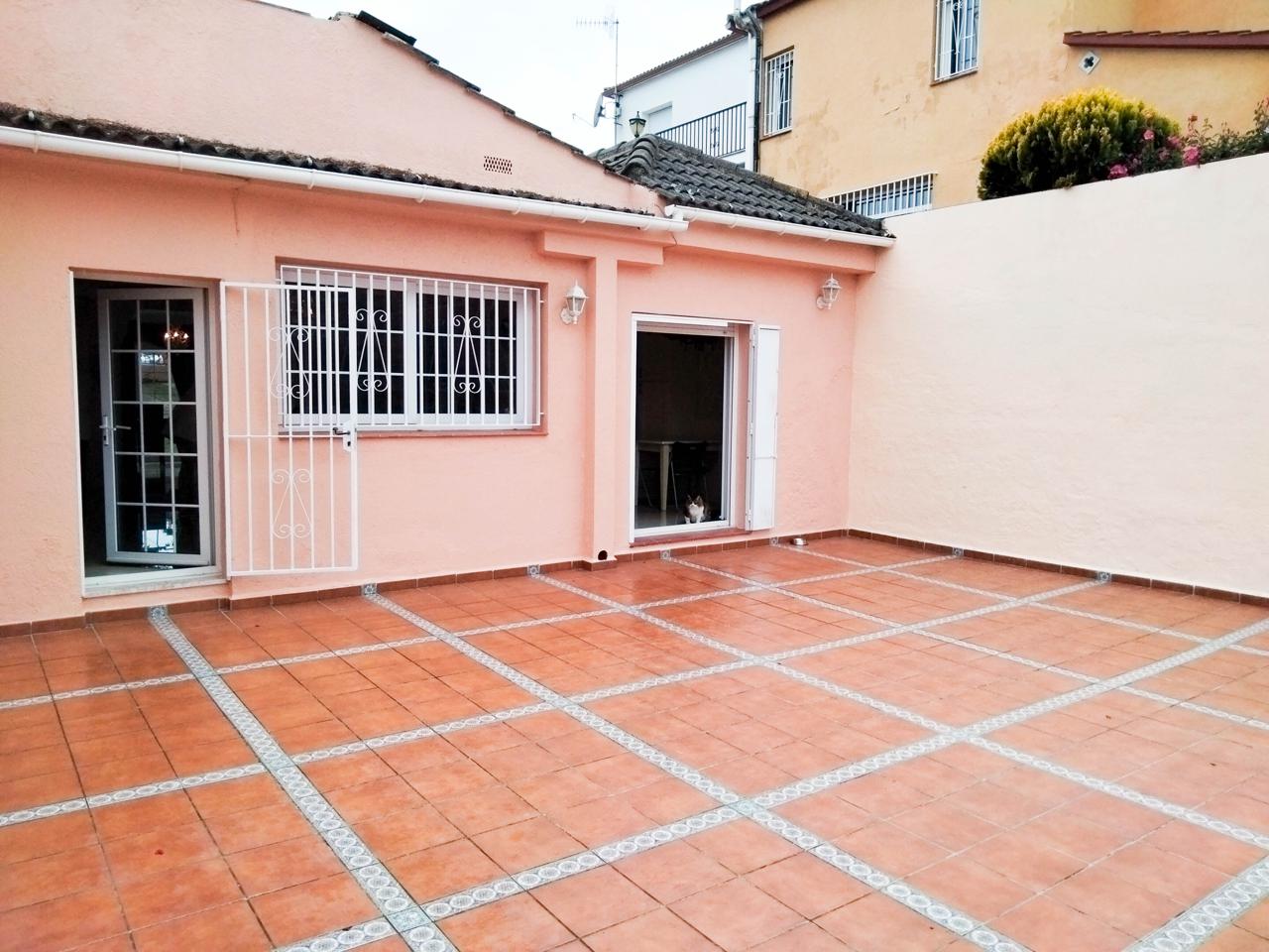 Casa / Chalet en venta en Blanes de 343 m2 - H4S173 | LIVING COSTA