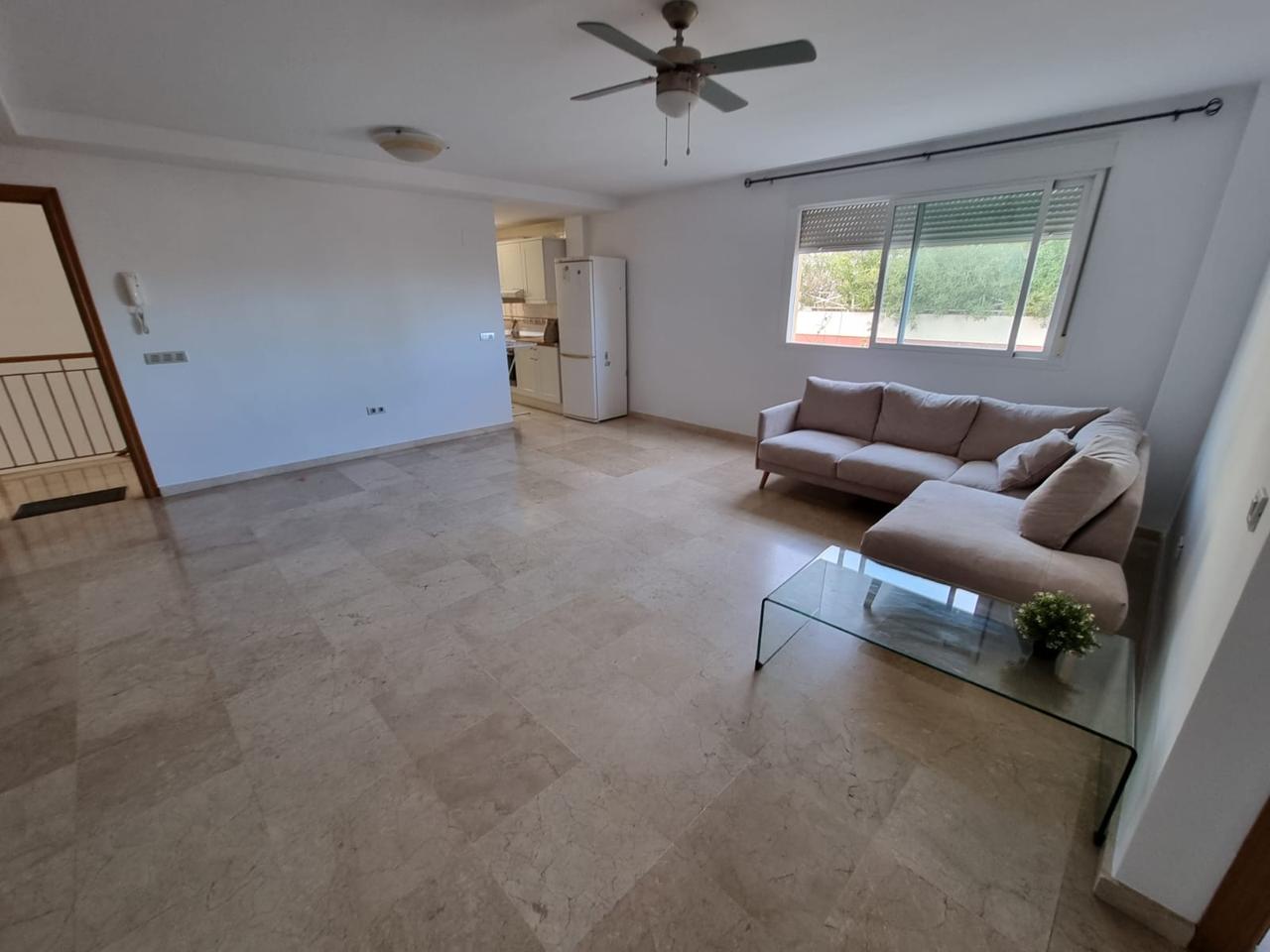 Ref: MKAMAR90. Dúplex en torrequebrada