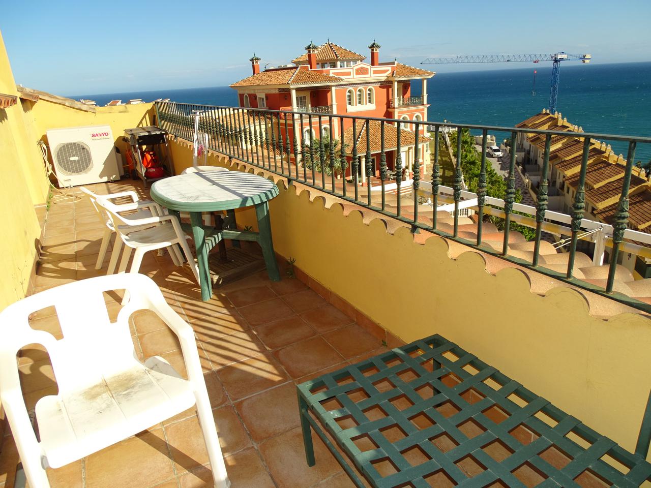 Ref: MKAMAR90. Dúplex en torrequebrada