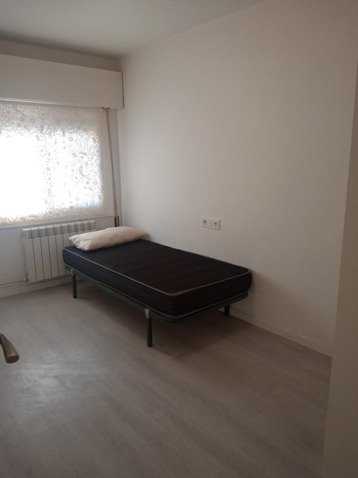 Piso en alquiler en casetas de 70 m2 - NIC13 | My House Zaragoza Real