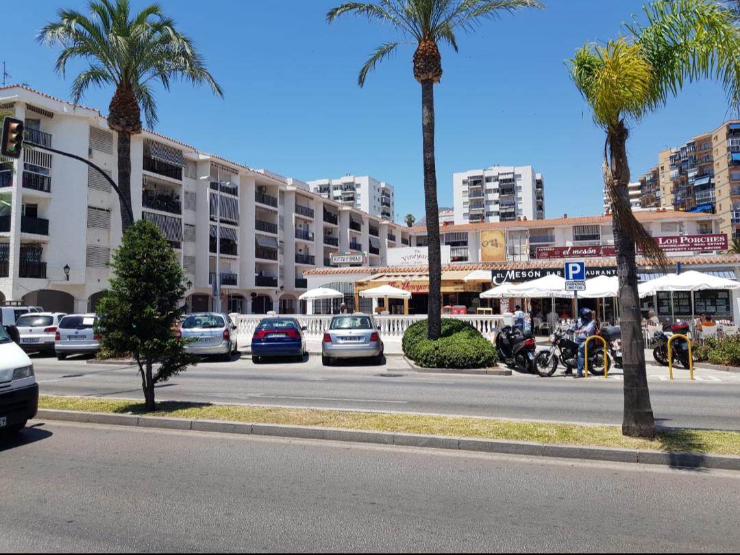 Ref: MKAMAR109. Piso en Benalmádena