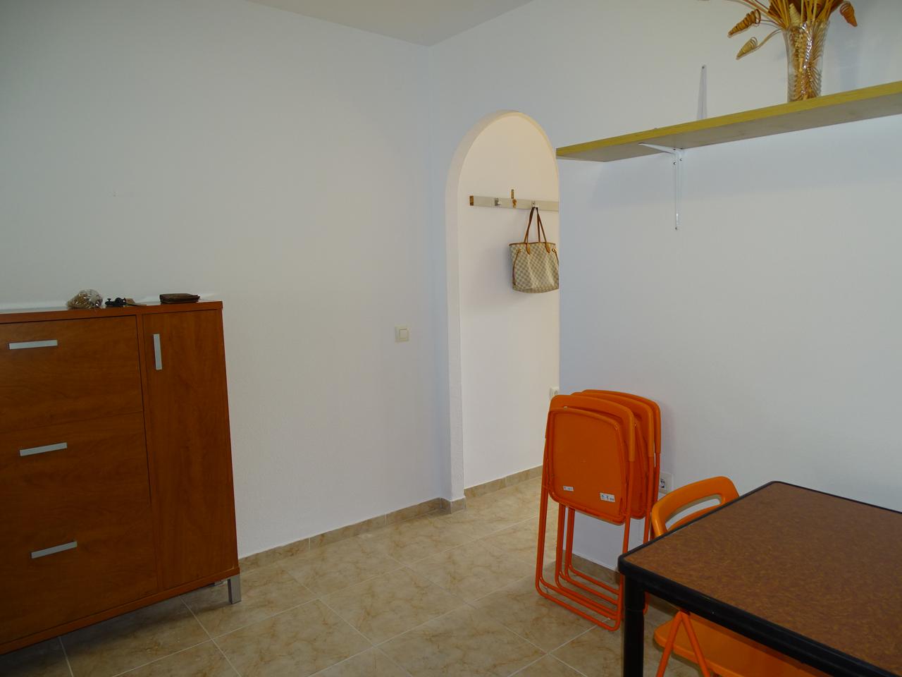 Ref: MKAMAR113. Piso en CARVAJAL