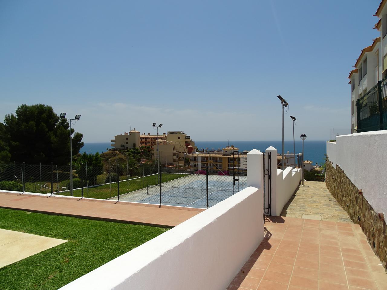 Ref: MKAMAR113. Piso en CARVAJAL