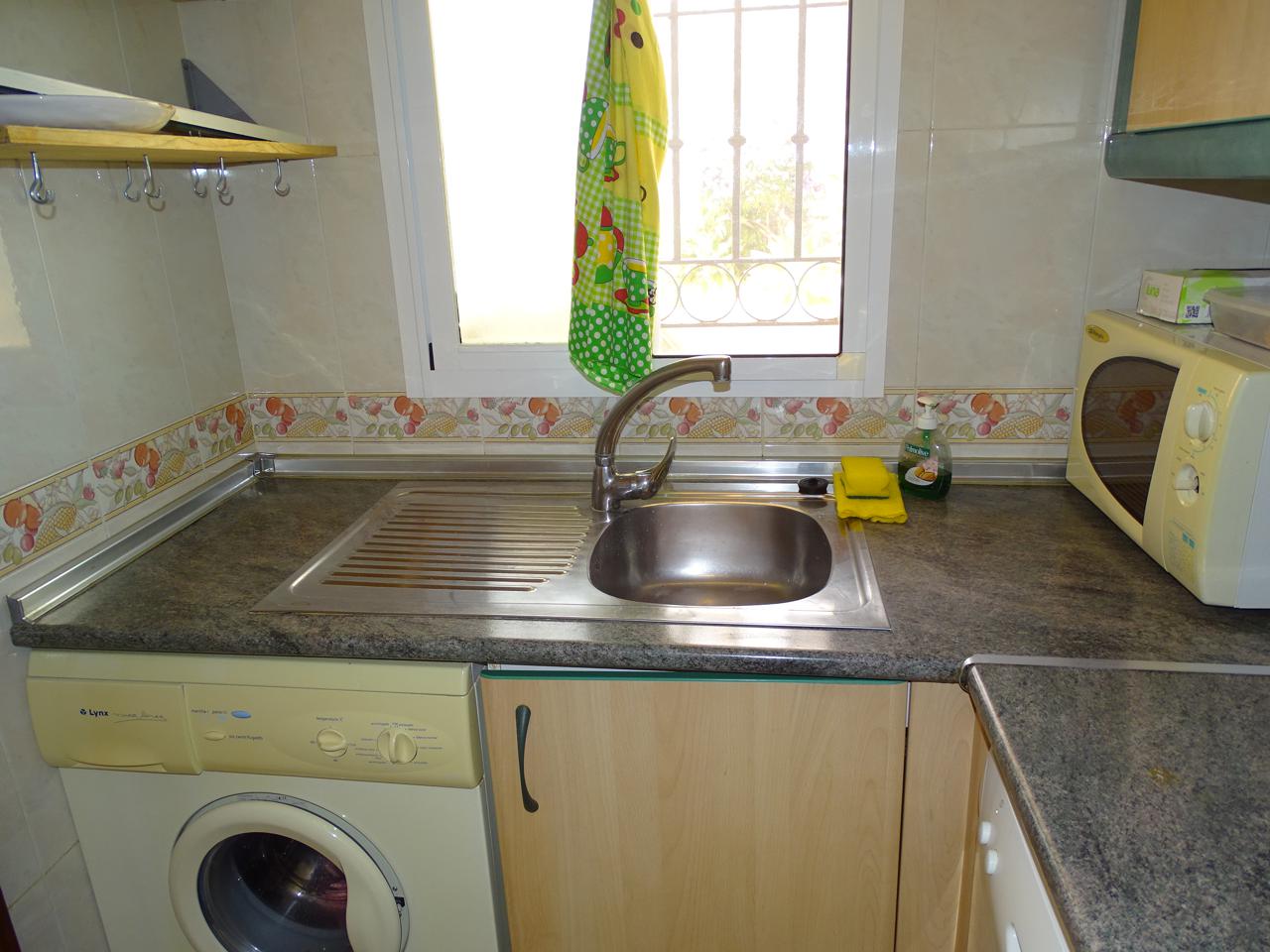 Ref: MKAMAR113. Piso en CARVAJAL
