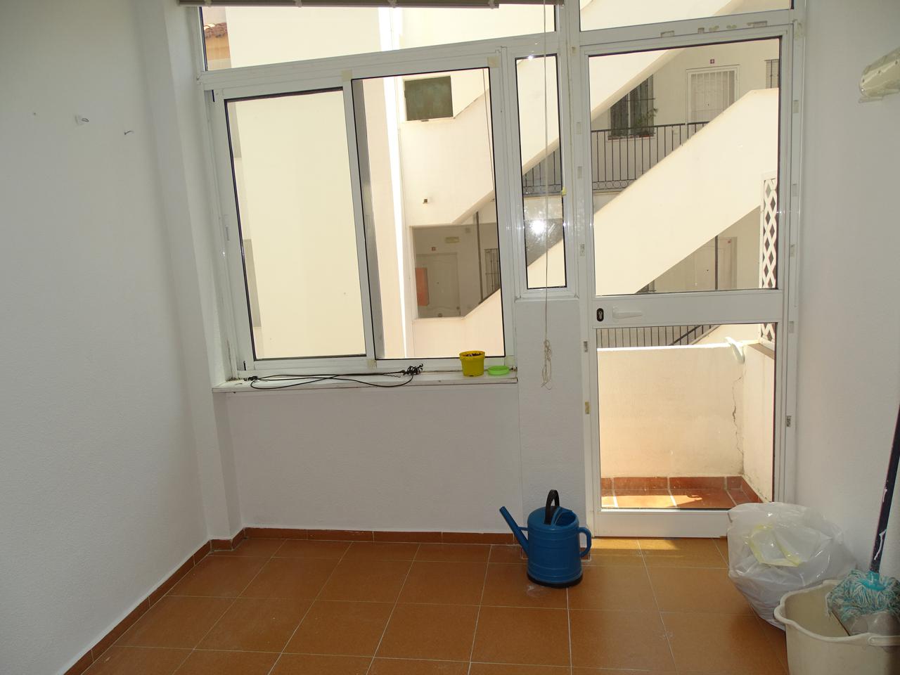 Ref: MKAMAR113. Piso en CARVAJAL