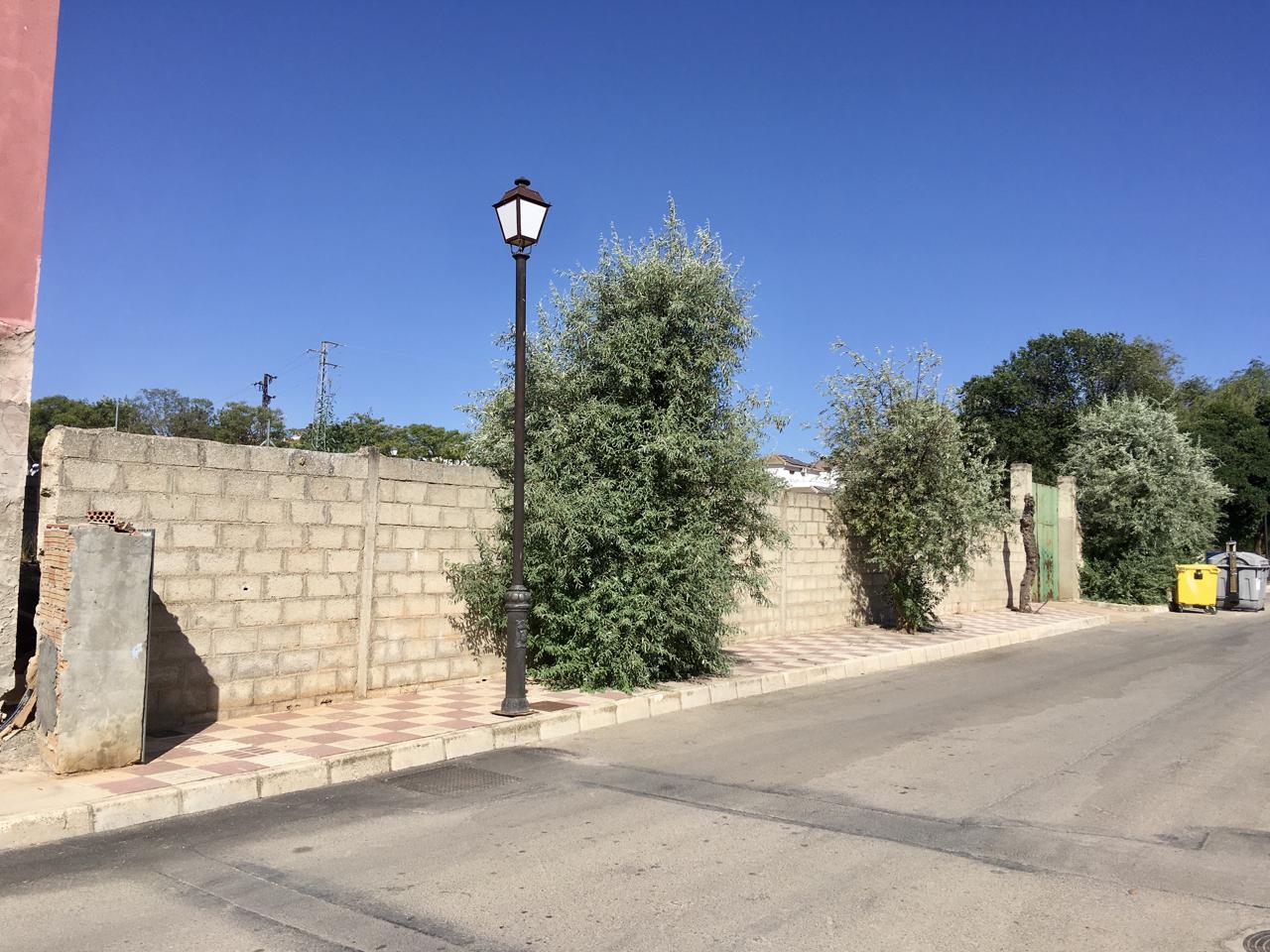 Terreno en venta en Fuente de Piedra de 840 m2 LBT667