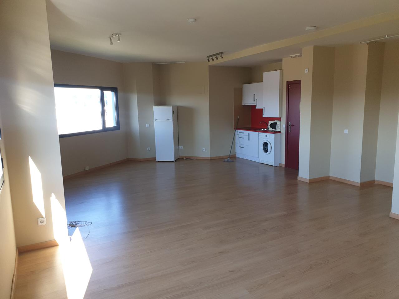 Piso en alquiler en San Sebastián de los Reyes de 75 m2 estudio