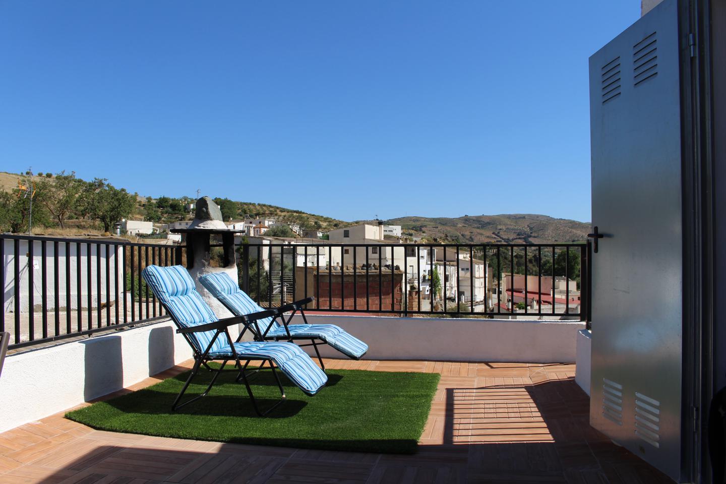 Casa / Chalet en venta en Cádiar de 76 m2 - SP11800 | Sunshine Property