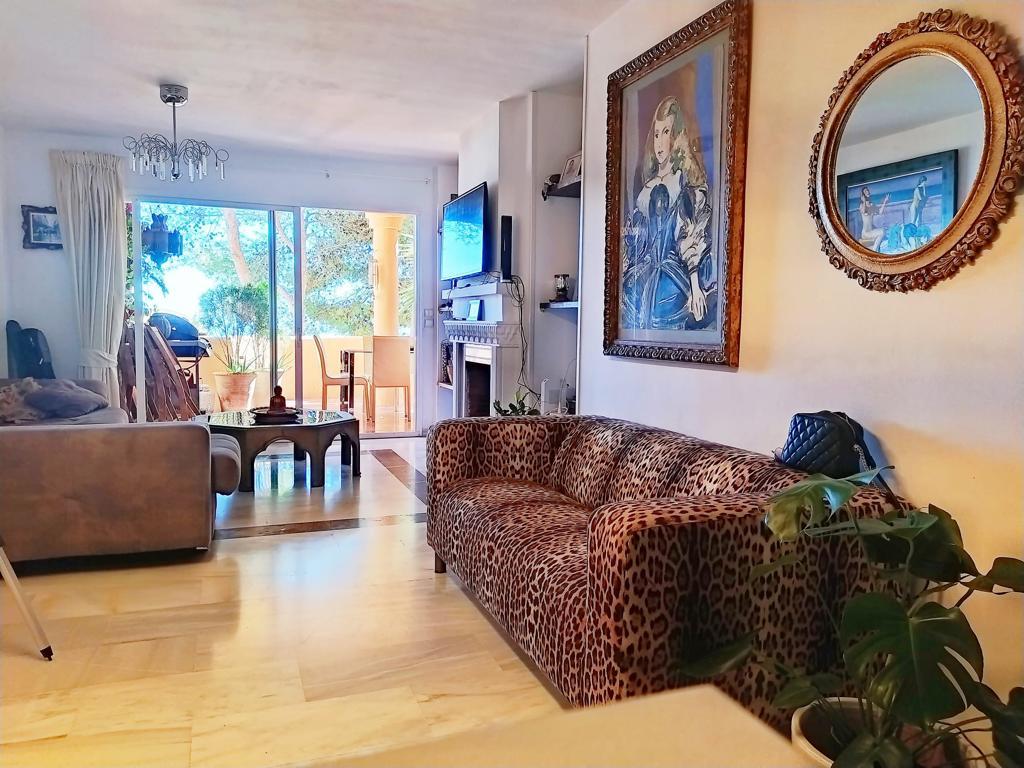 Ref: FRANK1. Piso en calahonda