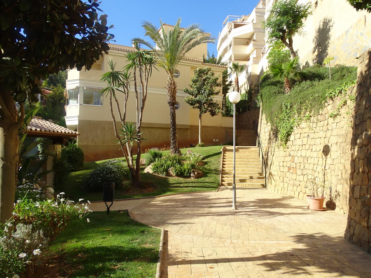 Ref: carmen 15. Piso en Torrequebrada