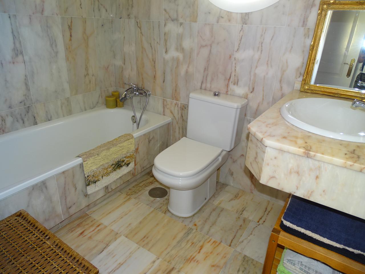 Ref: carmen 15. Piso en Torrequebrada
