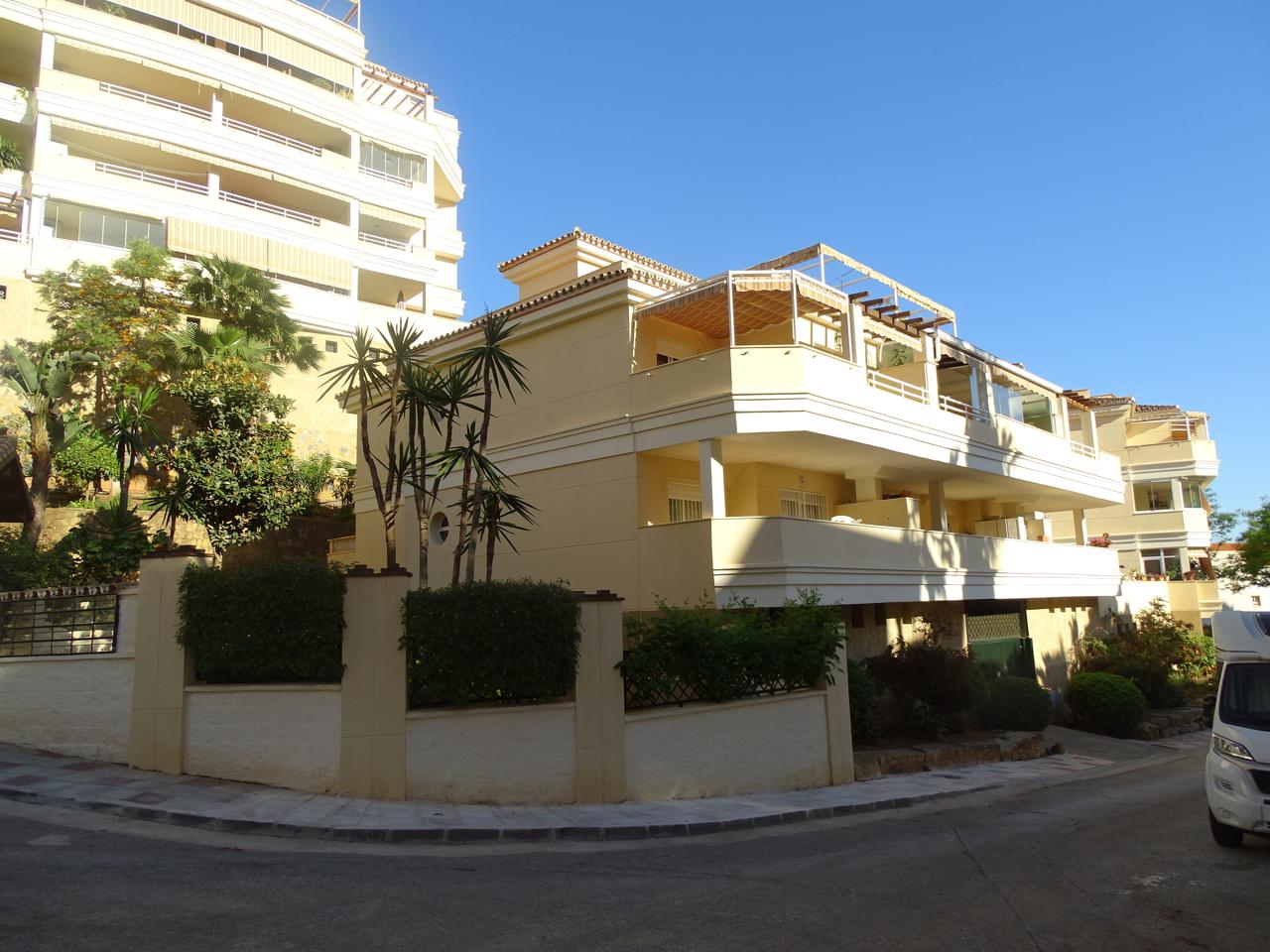 Ref: carmen 15. Piso en Torrequebrada