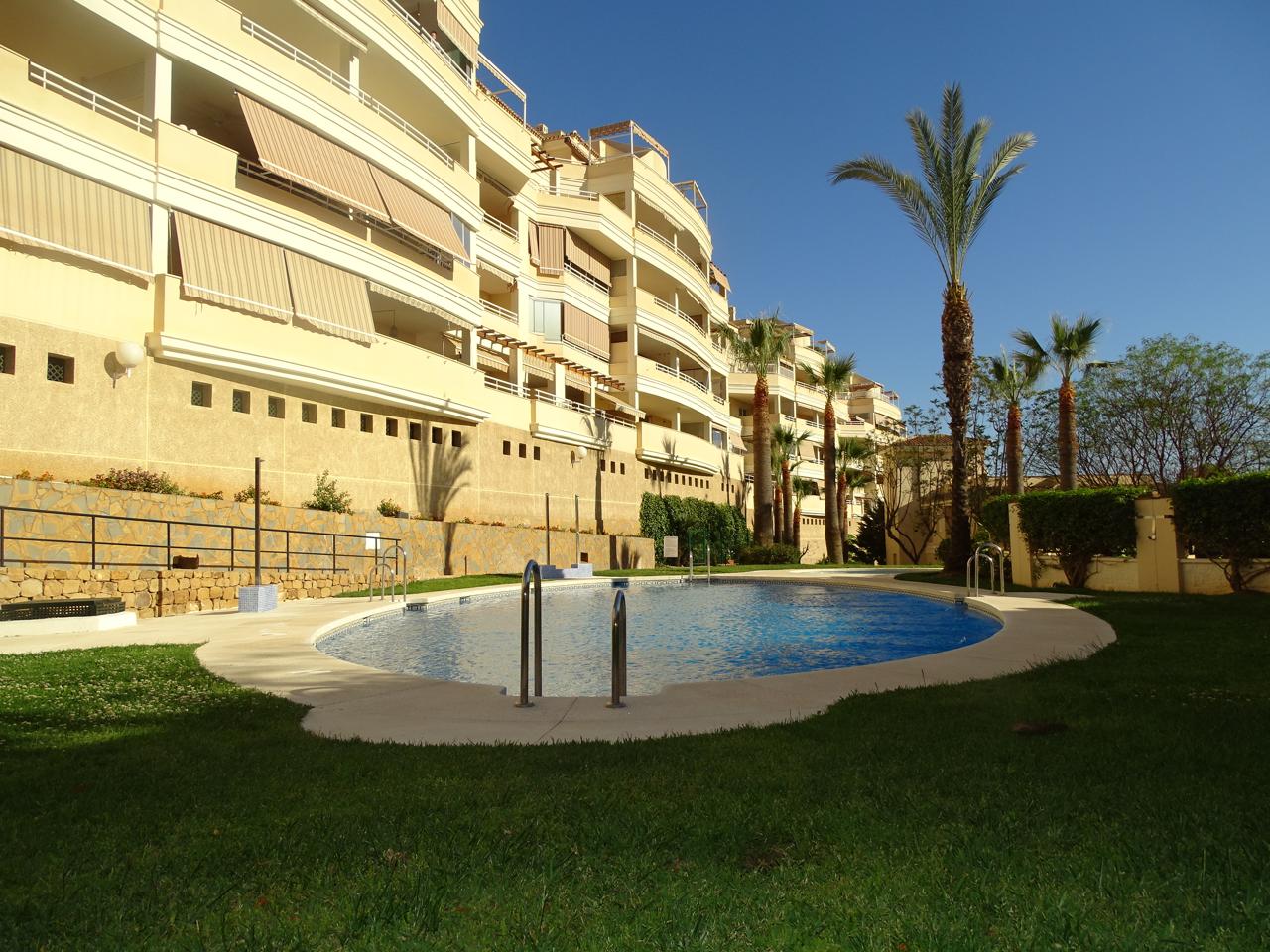 Ref: carmen 15. Piso en Torrequebrada