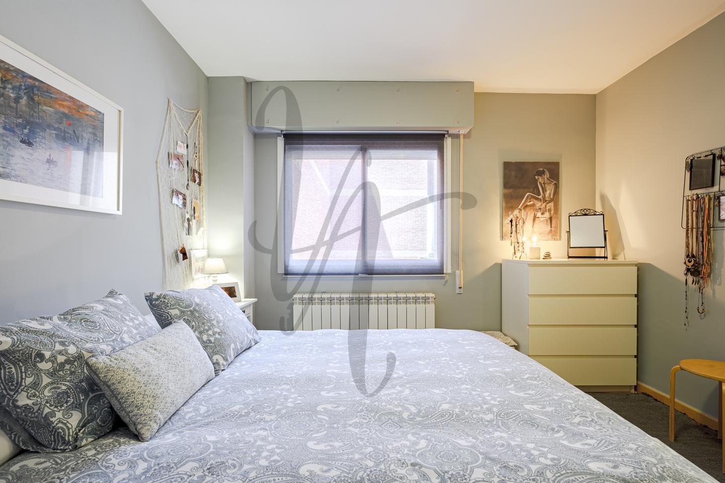 pisos en san-sebastian-de-los-reyes · avenida-navarrondan-28702 €