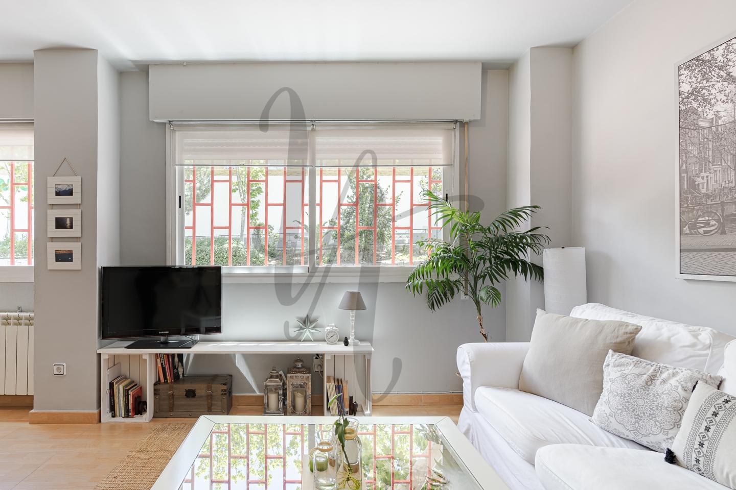 pisos en san-sebastian-de-los-reyes · avenida-navarrondan-28702 €