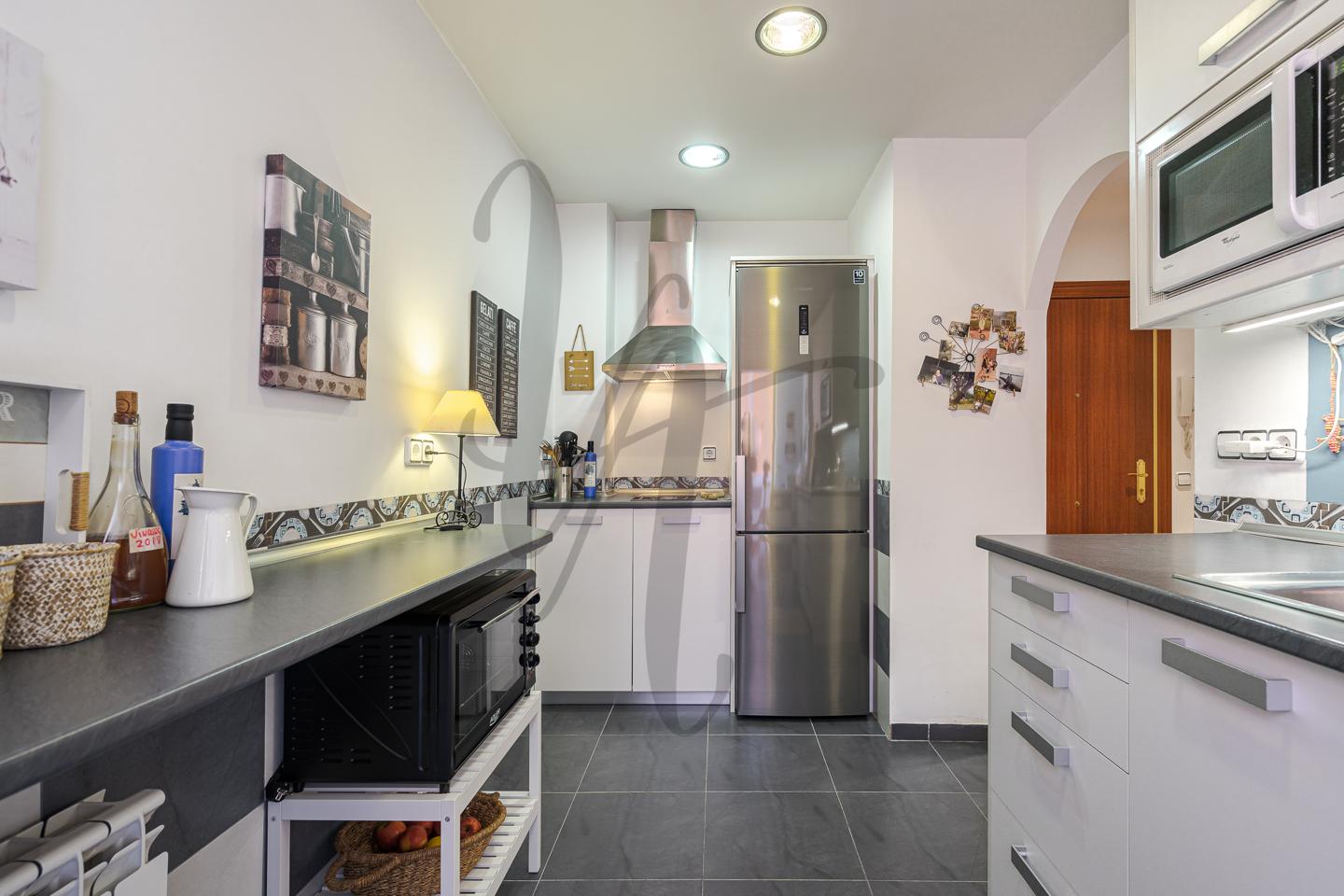 pisos en san-sebastian-de-los-reyes · avenida-navarrondan-28702 €