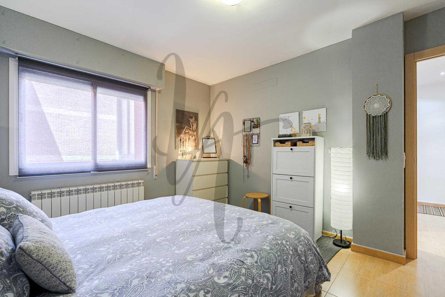 pisos en san-sebastian-de-los-reyes · avenida-navarrondan-28702 €