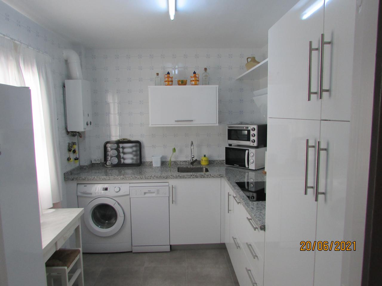 Apartamento en 1º linea de playa con garaje 4