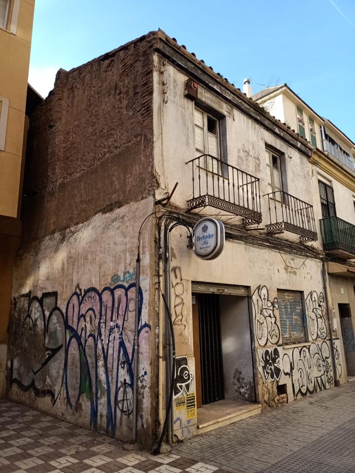 foto de CASA ADOSADA EN CARRETERA DE CÁDIZ, MÁLAGA.