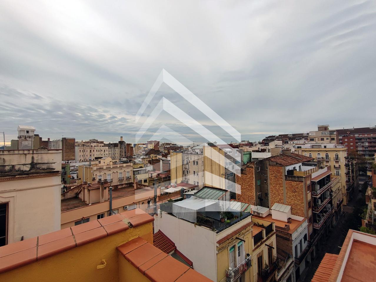 estudio en barcelona · carrer-daoiz-i-velarde-08028 €