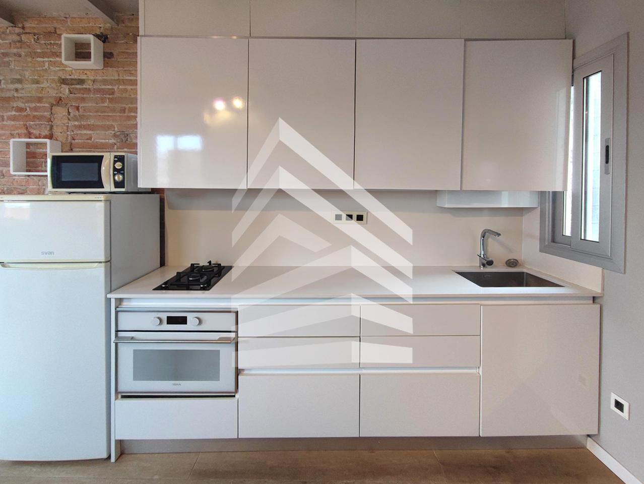 estudio en barcelona · carrer-daoiz-i-velarde-08028 €