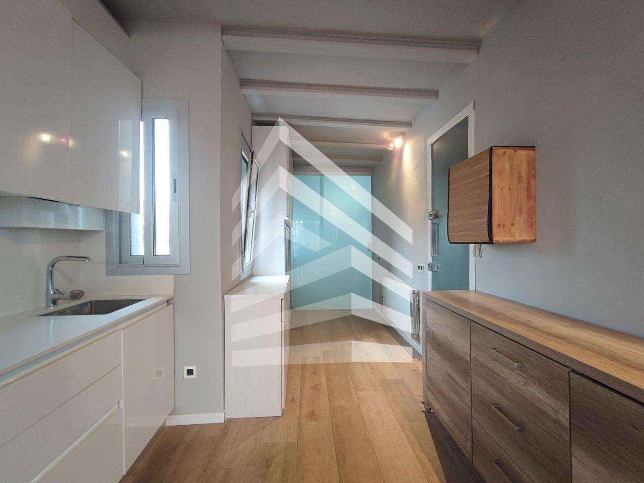 estudio en barcelona · carrer-daoiz-i-velarde-08028 €